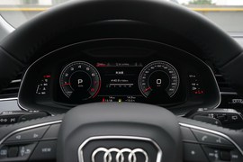 2019款奥迪Q8