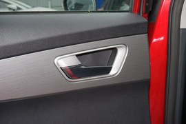 2019款比亚迪全新秦EV