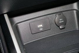 2019款比亚迪全新秦EV