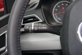 2019款比亚迪全新秦EV