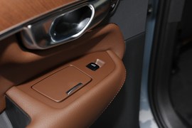 2020款沃尔沃XC90