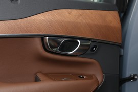 2020款沃尔沃XC90