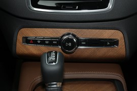 2020款沃尔沃XC90