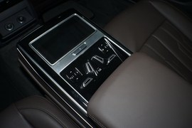 2019款奥迪A8L