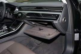 2019款奥迪A8L