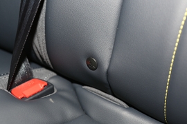 2019款新宝骏RM-5