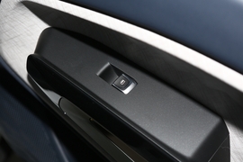 2019款新宝骏RM-5