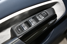 2019款新宝骏RM-5