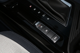 2019款新宝骏RM-5