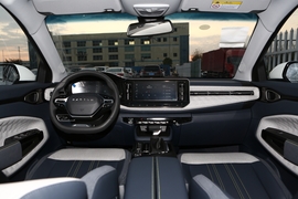 2019款新宝骏RM-5