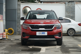 2020款起亚KX3傲跑