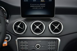 2019款奔驰GLA200