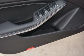 2019款奔驰GLA200