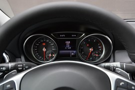 2019款奔驰GLA200