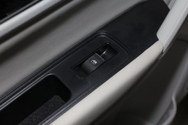 2019款东风风行景逸S50