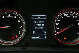 2019款东风风行景逸S50