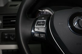 2019款东风风行景逸S50