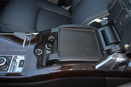 2020款路虎揽胜