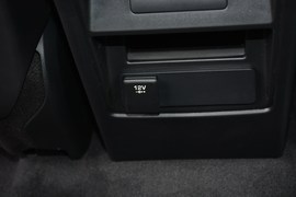 2019款路虎发现神行