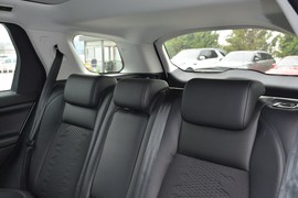 2019款路虎发现神行