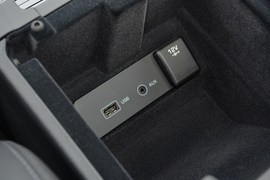 2019款路虎发现神行