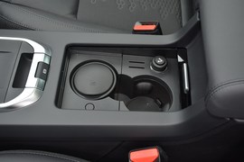 2019款路虎发现神行