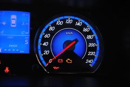 2014款吉利英伦SC7