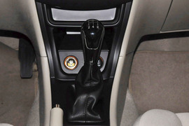 2014款吉利英伦SC7