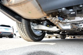 2020款路虎揽胜运动