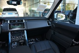 2020款路虎揽胜运动