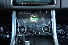 2020款路虎揽胜运动