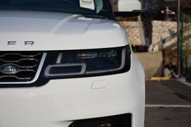 2020款路虎揽胜运动