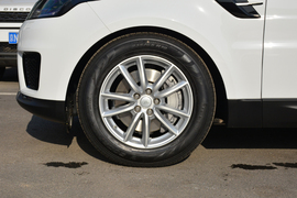 2020款路虎揽胜运动