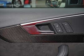2019款奥迪RS4