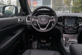 2020款Jeep大切诺基