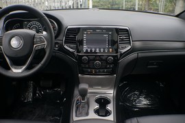 2020款Jeep大切诺基