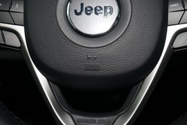 2020款Jeep大切诺基