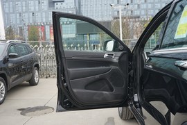 2020款Jeep大切诺基