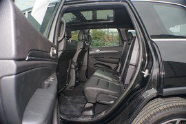 2020款Jeep大切诺基