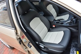 2020款吉利远景1.5L