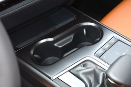 2020款雷克萨斯UX260h