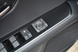 2020款雷克萨斯UX260h