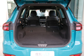 2020款奇瑞瑞虎7