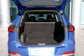 2020款奇瑞瑞虎7