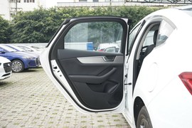 2019款比亚迪秦Pro