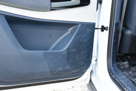 2019款新宝骏R-M5