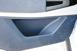 2019款新宝骏R-M5