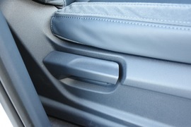 2019款新宝骏R-M5