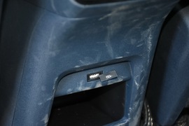 2019款新宝骏R-M5