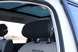 2019款新宝骏R-M5